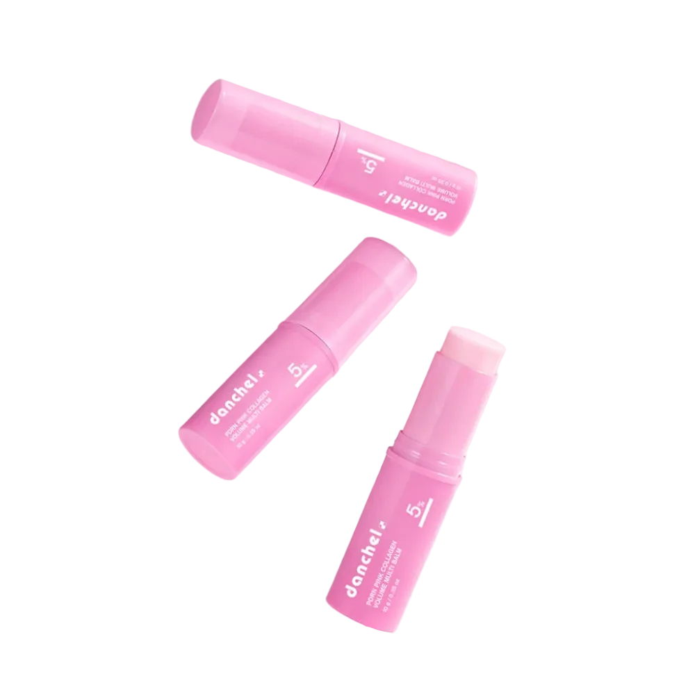 Trois sticks roses en apesanteur